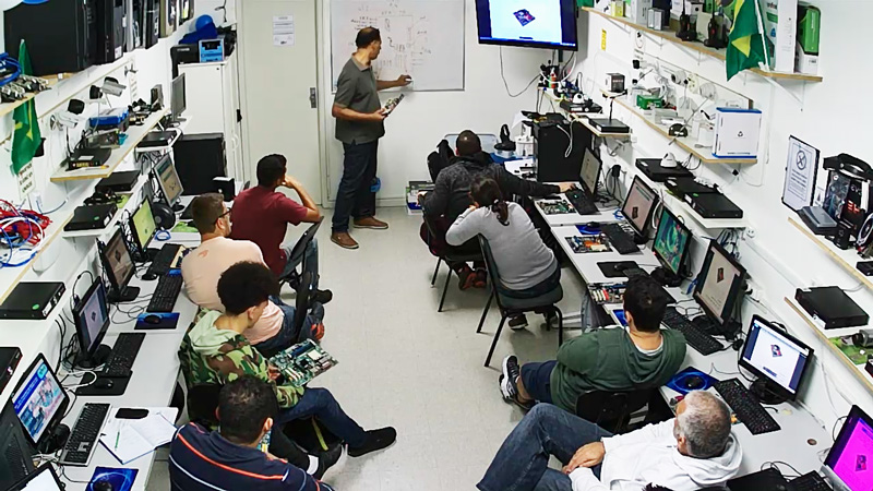 curso montagem e manutenção de computadores.jpg