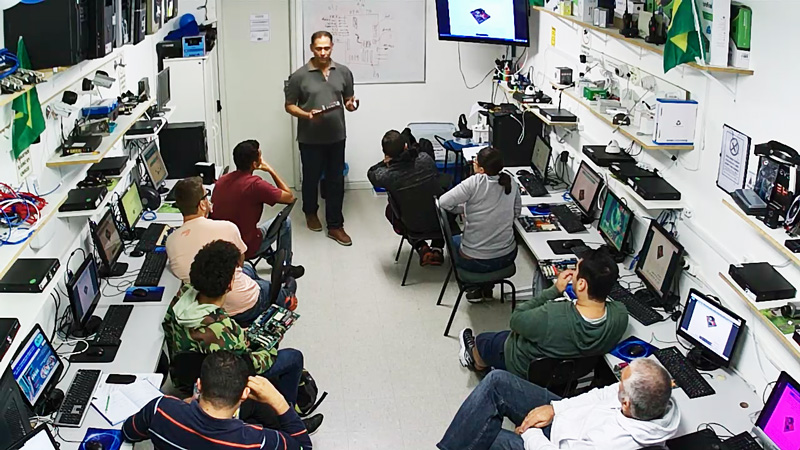 curso montagem e manutenção de computador rj.jpg